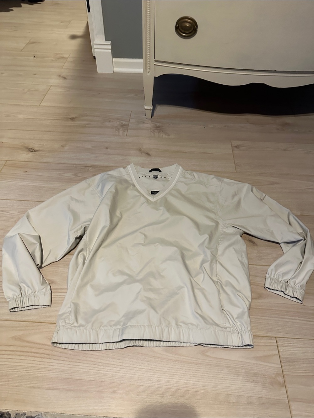 Nike Golf Cream V-Neck Pullover